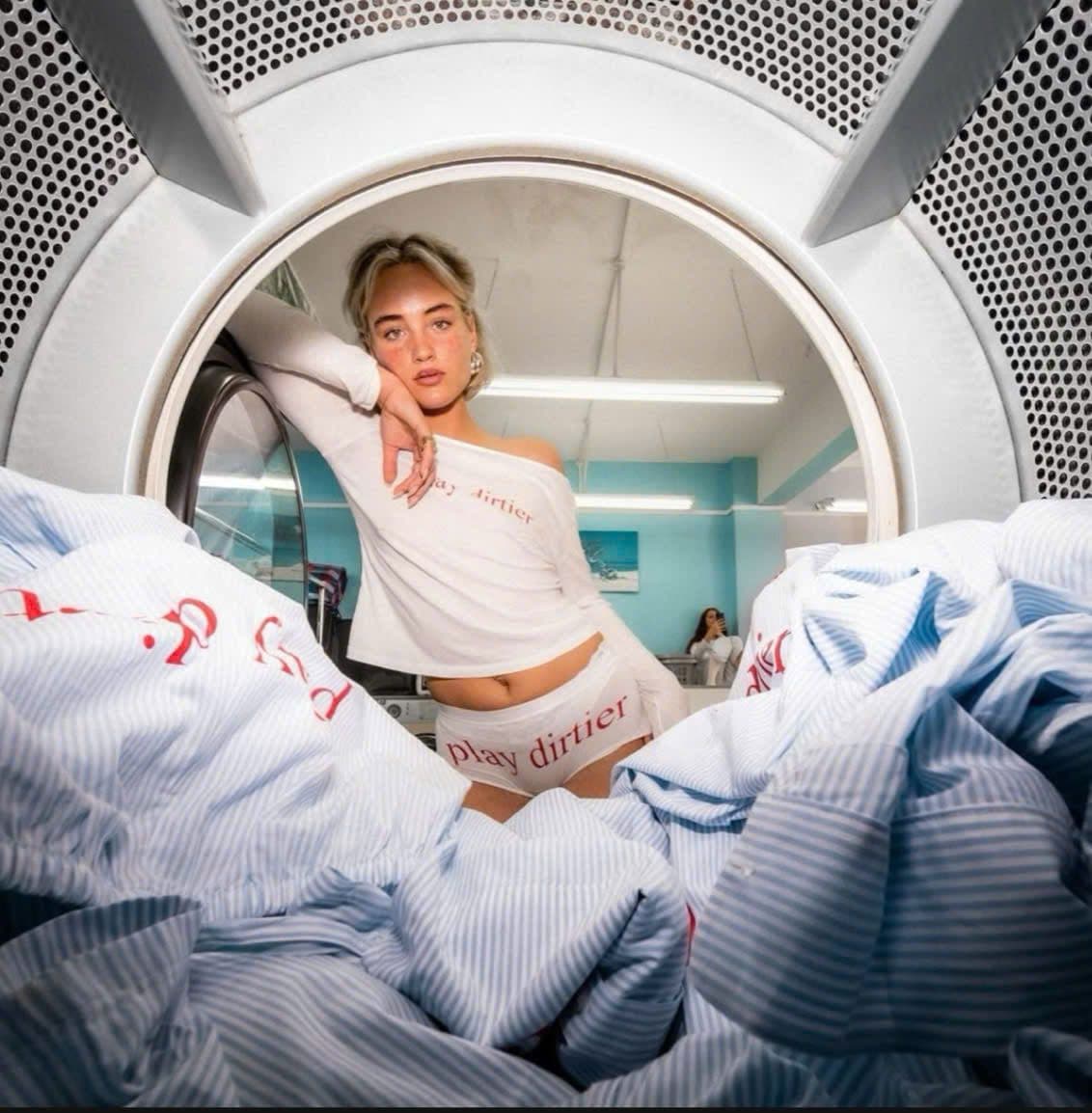 Cách bảo quản quần áo đúng chuẩn để luôn bền đẹp như mới